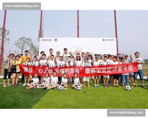 聚焦全球足球联赛发展趋势与竞技文化融合新格局商业生态与青训体系