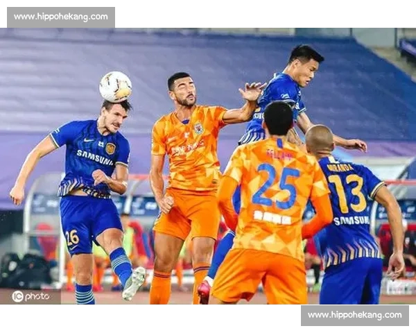 聚焦顶级联赛对决走势与战术博弈解析未来趋势与关键球员表现前瞻