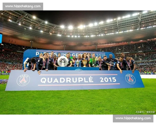 欧冠赛场激战正酣 各路豪强争夺荣耀 谁将登顶欧洲之巅